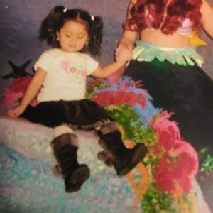 Meet your Posher, Rosalinda